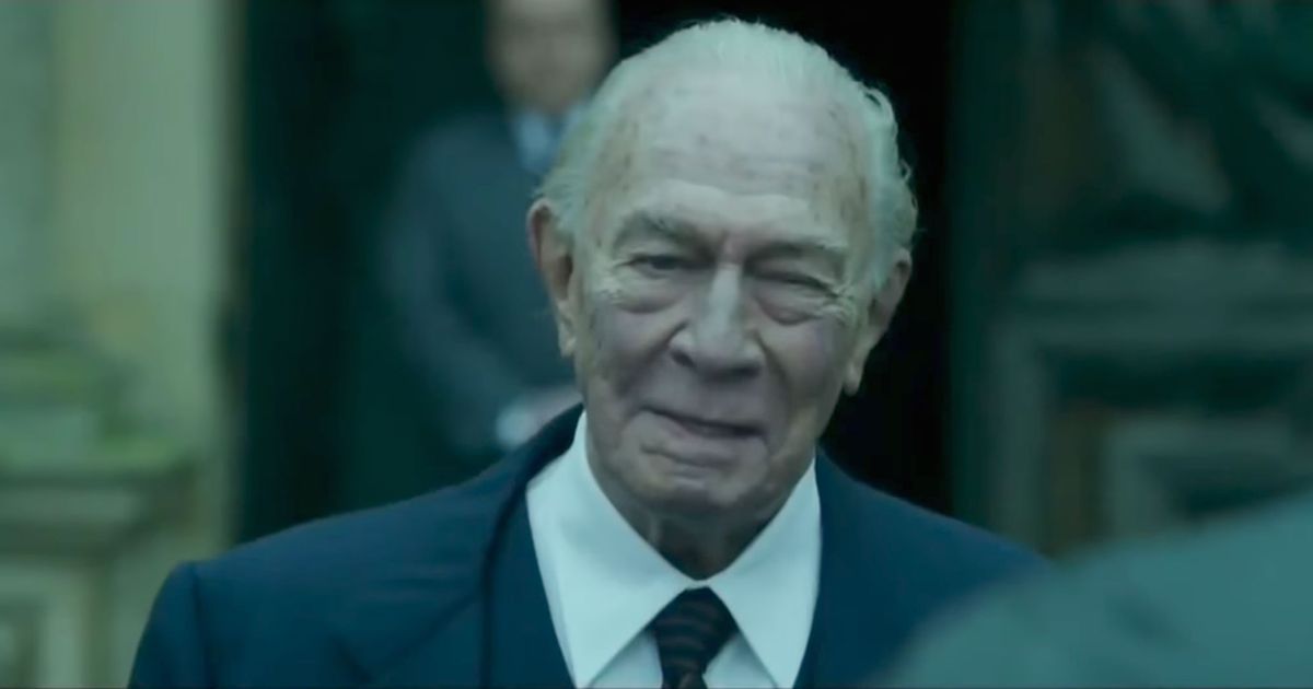 克里斯多福普盧默 (Christopher Plummer) 在《新》中飾演凱文史貝西 (Kevin Spacey) 的替代者世界上所有的錢拖車