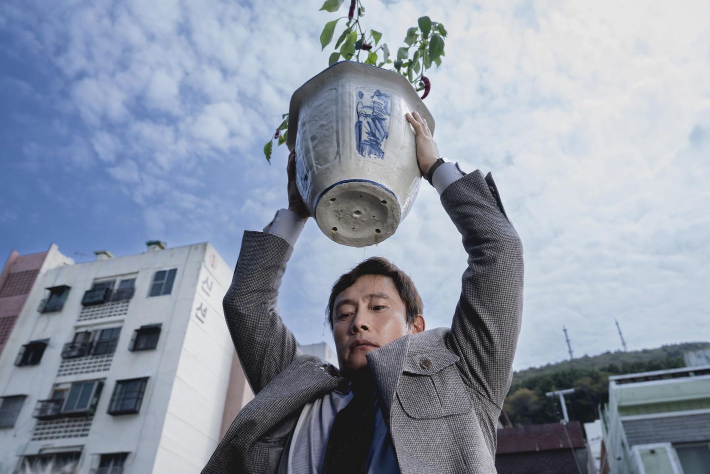 Venice Loves Park Chan-wook’s No Other Choice, With Good Reason