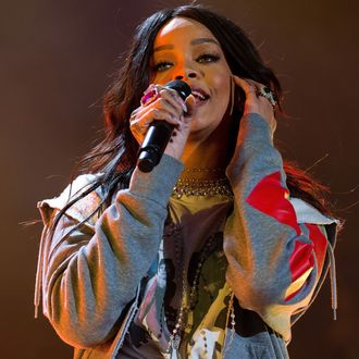 INDIANAPOLIS, IN - APRIL 04: Rihanna performs live onstage at White River State Park on April 4, 2015 in Indianapolis, Indiana. (Photo by Joey Foley/WireImage)