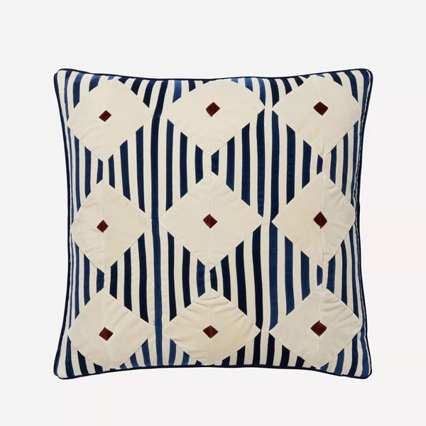 Christina Lundsteen Nina Cushion