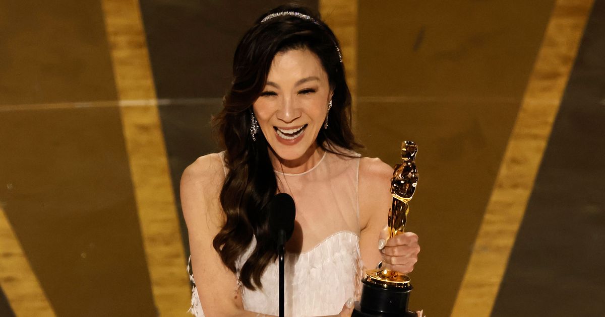 Michelle Yeoh Calls Best Actress Oscar a ‘Beacon of Hope’