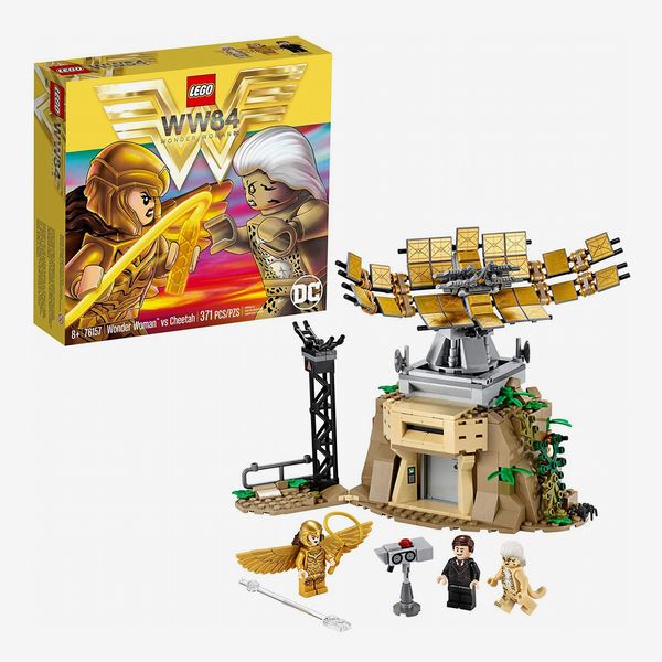 LEGO DC Wonder Woman vs Cheetah