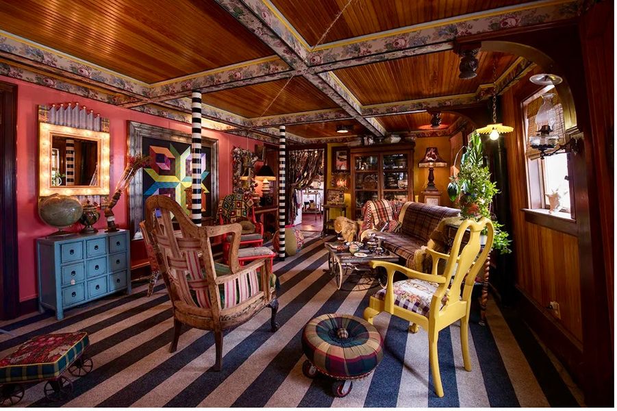 Who Will Buy Victoria MacKenzie-Childs’s Boat?