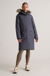 Quince Responsible Down Hooded Long Parka