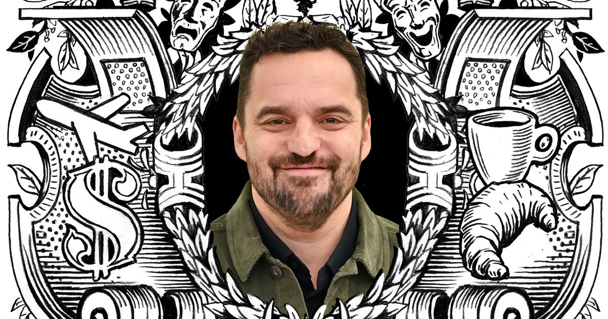 Don't Ask Jake Johnson to Be Your Commencement Speaker