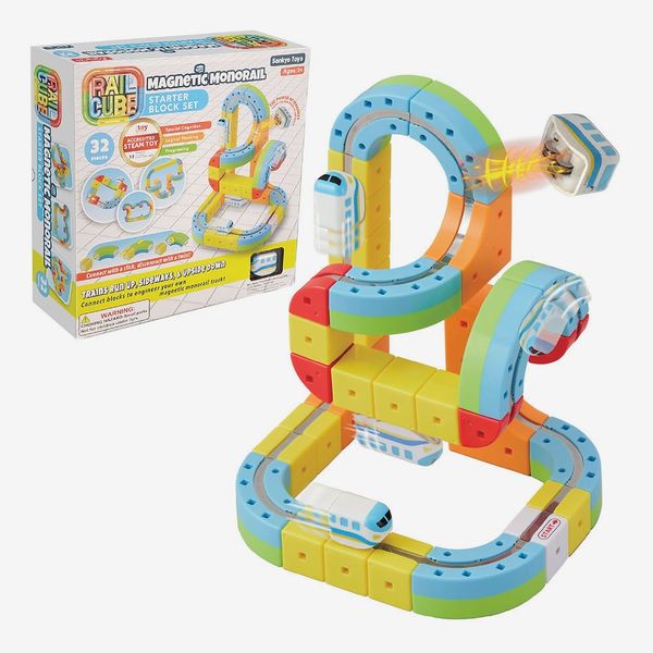 Rail Cube Magnetic Monorail Starter Set