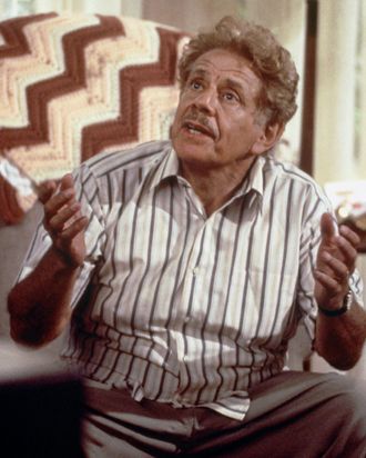 Jerry Stiller s 8 Best Frank Costanza Moments on Seinfeld