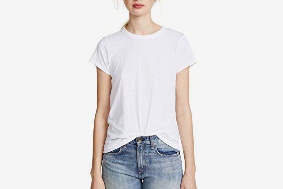 Oswald Læne kunstner The 26 Best White T-shirts for Women 2022 | The Strategist