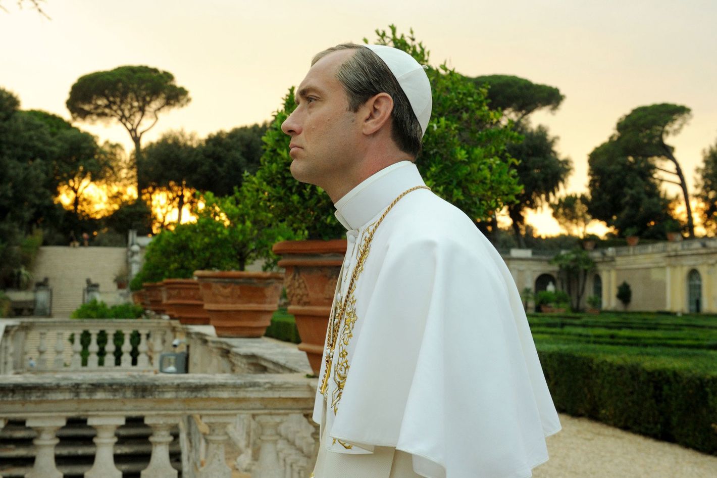 sarkom jeg er tørstig maksimum Here's the Worst Thing About Episode 8 of The Young Pope