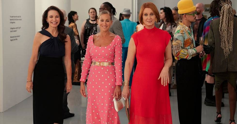 ‘And Just Like That’ Season 3, Ep. 8 Outfits: Who Wore What?
