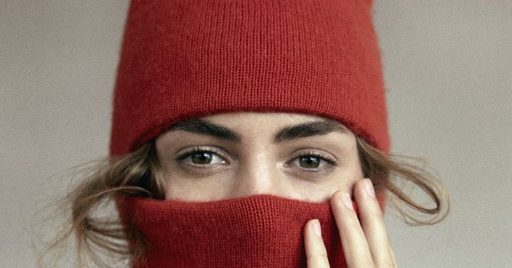 A Cashmere Hat to Help You Brave the Elements