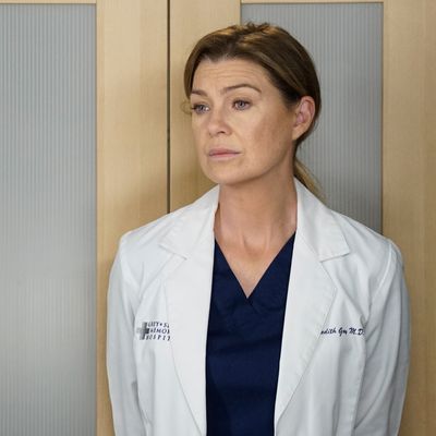 Grey's anatomy season 16 episode 22 full episode hot sale