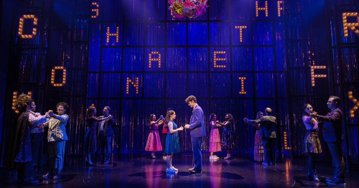 Theater Review: 'How to Dance in Ohio' - Vimarsana News