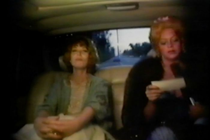 Lee Grant and Goldie Hawn.