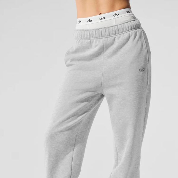 Alo Yoga Accolade Sweatpant