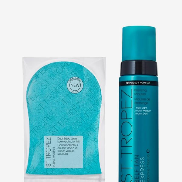 St. Tropez Self-Tan Express Bronzing Mousse and Mitt Bundle