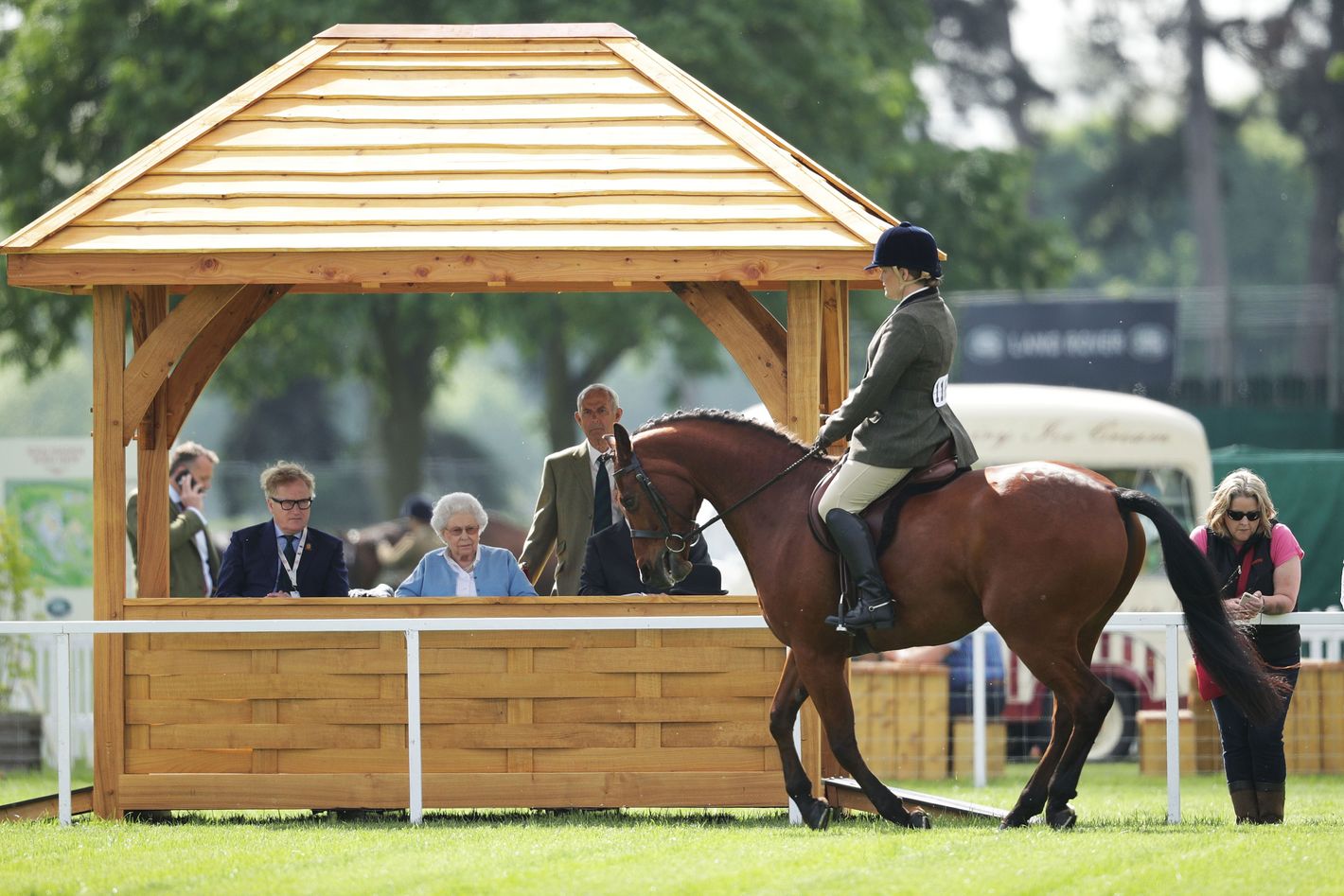 These Pics of Queen Elizabeth at a Horse Show Are Incredible