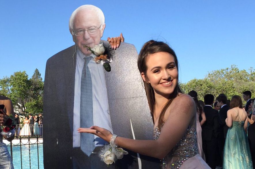 This Bernie Sanders Cardboard Cutout Wins Best Prom Date 2016