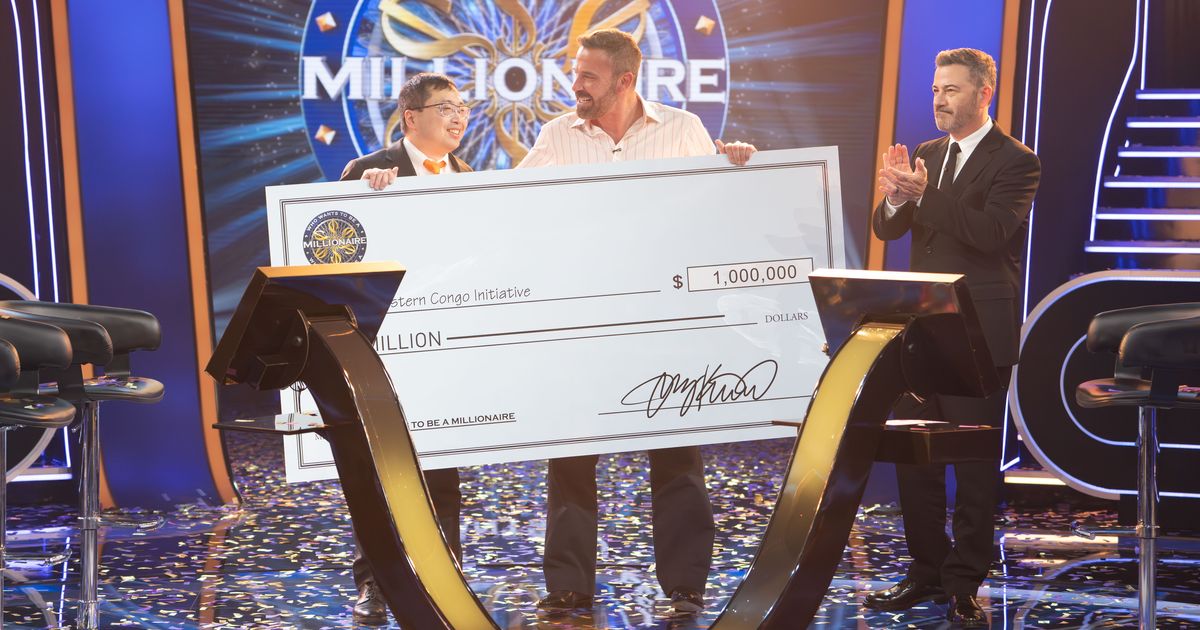 Ben Affleck Follows in Matt Damon's Footsteps and Wins a Million Bucks