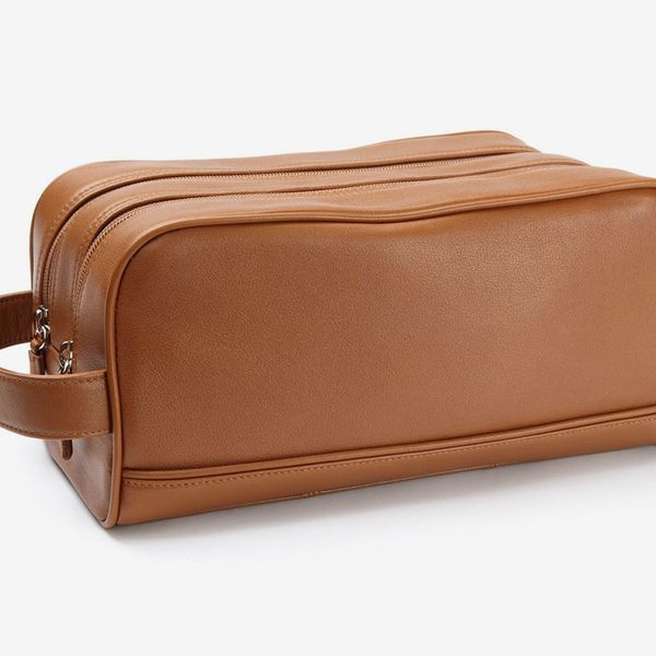 Leather Toiletry Bag | Full Grain Dopp Kit | Saddleback Leather