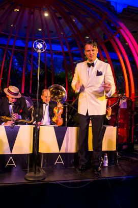 Michael Arenella & His Dreamland Orchestra.