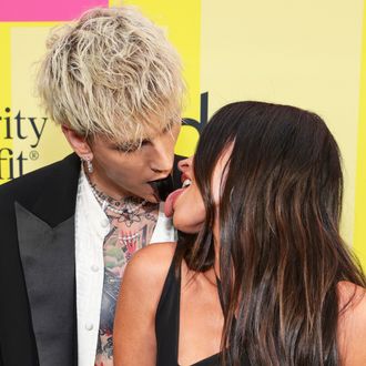 Machine Gun Kelly & Megan Fox iHeartradio Awards 2021: PHOTO