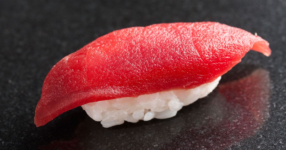 The New York Times Demotes Sushi Nakazawa