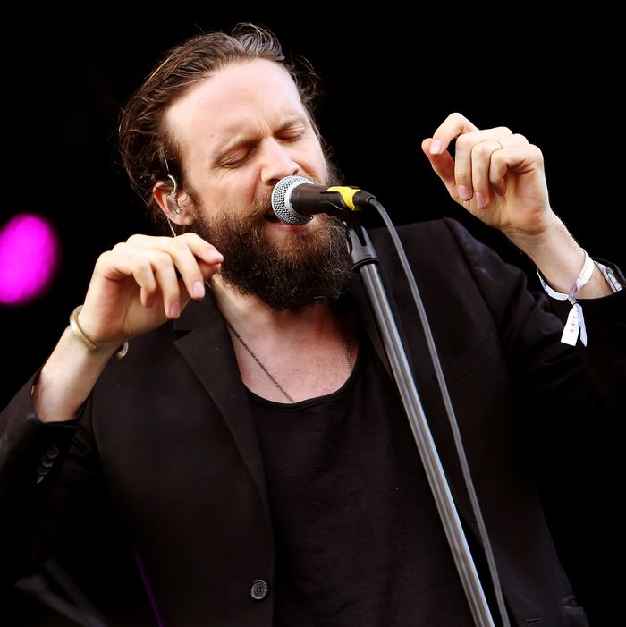 Father John Misty on Trump, Beyoncé, Bears, and Pure Comedy