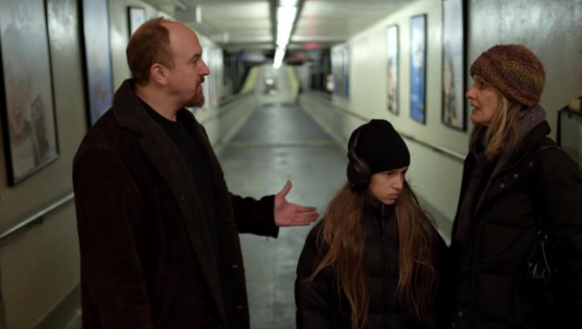 Recap: Third Season Opener Of 'Louie' Sees Louis C.K. Right Back On Form –  IndieWire