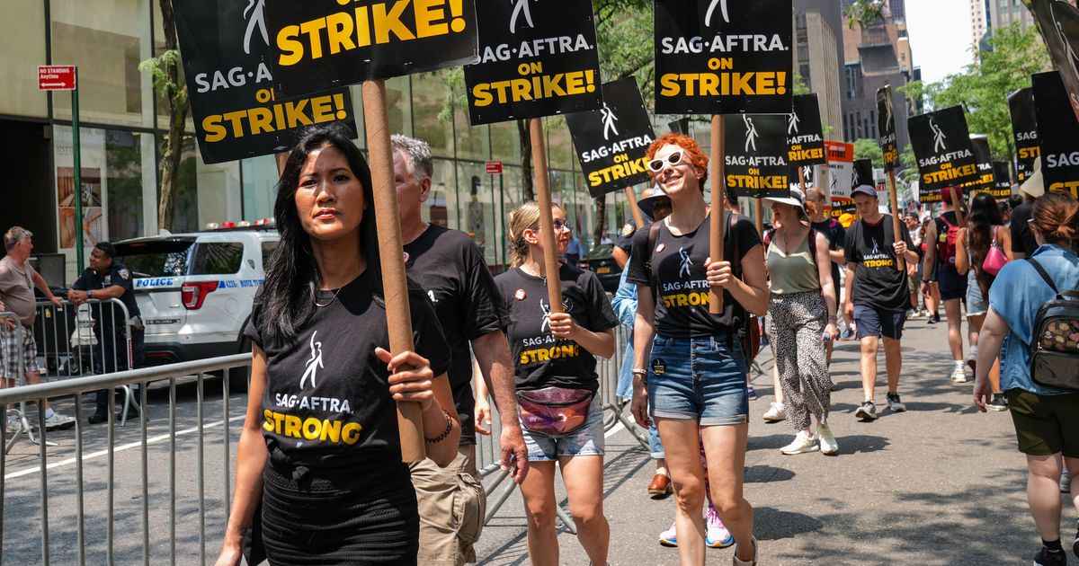 What Do Influencers Have to Do With the SAG-AFTRA Strike?