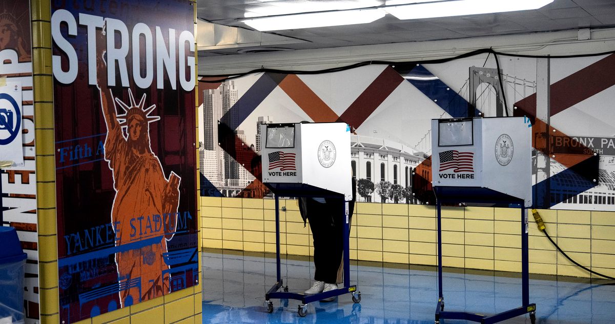 6:00 a.m. the city politic the city politic The Awful Voting-Rights Decision Could Screw With NYC Fallout from the Supreme Court’s blow to minority representation will not be limited to the South.