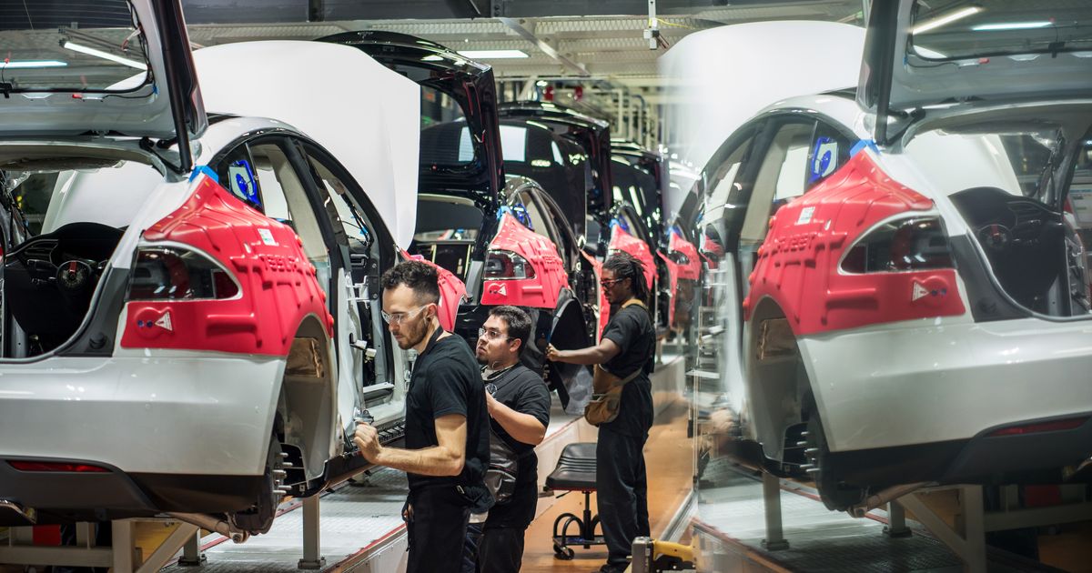 Tesla Workers Getting Hurt Because Elon Musk Hates Yellow