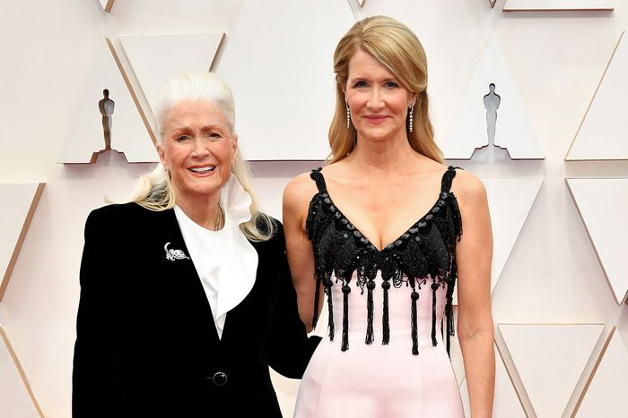 Diane Ladd Tributes from Laura Dern, Bruce Dern, and More
