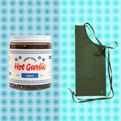 13+ Thoughtful Kitchen Gifts For Her