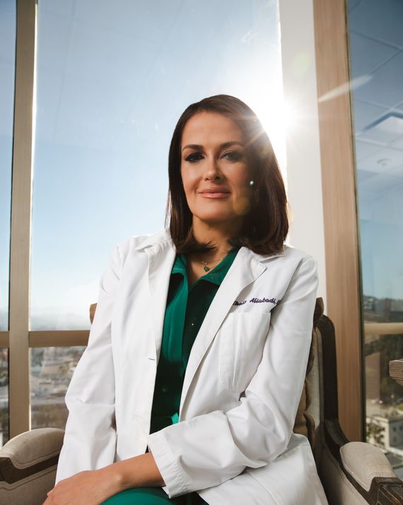 Dr. Thaïs Aliabadi Is Hollywood’s Go-To OB/GYN