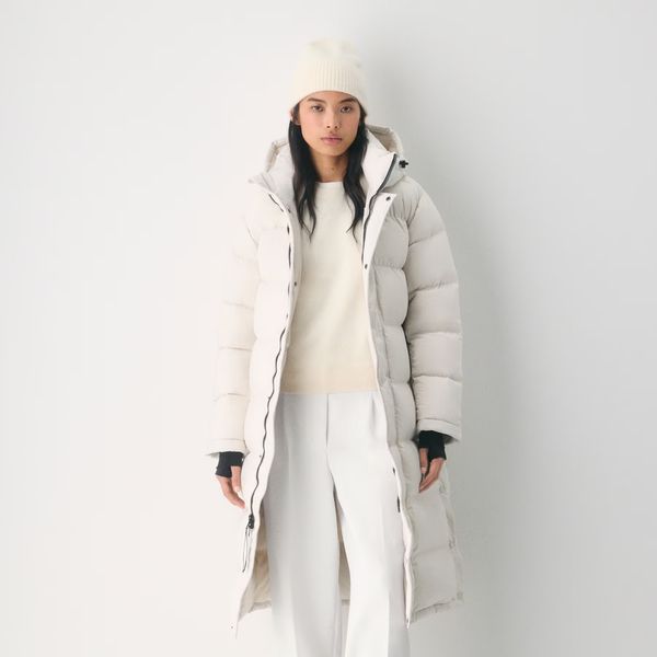 Aritzia The Super Puff Long cliMATTE