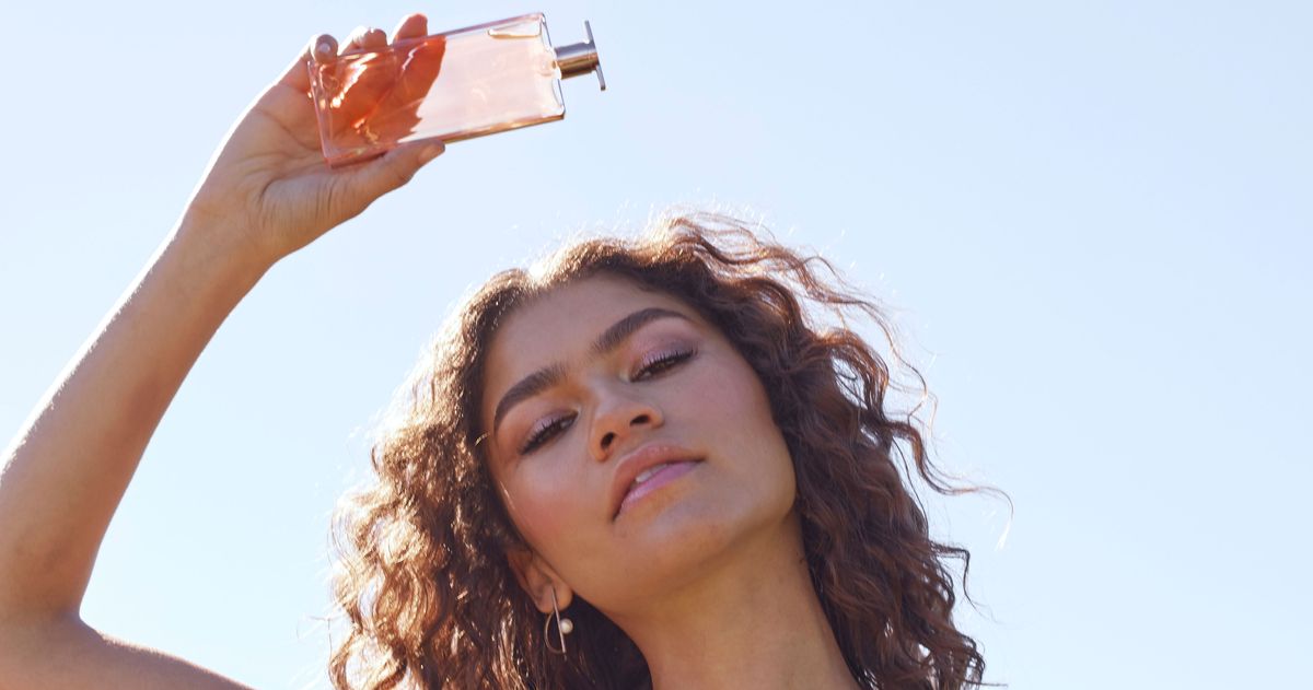 You Can Get Zendaya’s Lancome Idole Perfume a Month Early