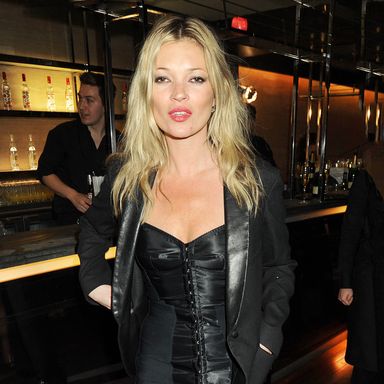 LONDON, ENGLAND - MARCH 24:  (EMBARGOED FOR PUBLICATION IN UK TABLOID NEWSPAPERS UNTIL 48 HOURS AFTER CREATE DATE AND TIME. MANDATORY CREDIT PHOTO BY DAVE M. BENETT/GETTY IMAGES REQUIRED)  Kate Moss attends the Mummy Rocks party in aid of the Great Ormond Street Hospital Children’s Charity, at the Bloomsbury Ballroom on March 24, 2010 in London, England.  (Photo by Dave M. Benett/Getty Images)