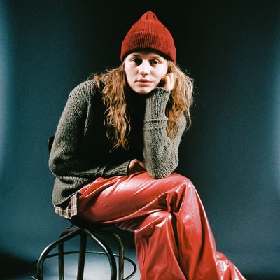 We fell in Love in October - Girl in red (with lyrics & chords