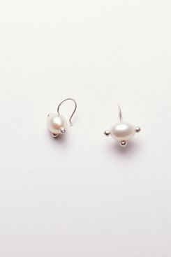 Ames, Lizzie Pin Cushion Pearl Earrings