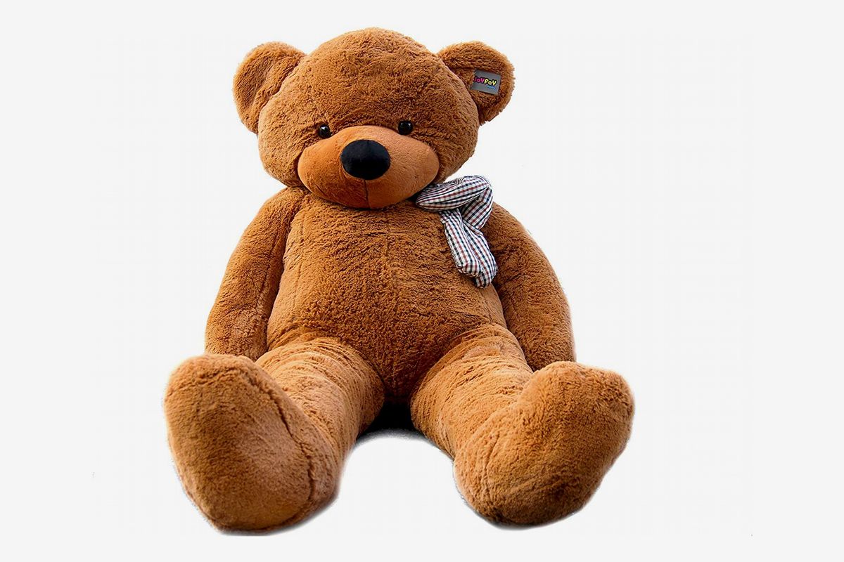 9 Giant Teddy Bears for Valentine's Day 2019 | The Strategist