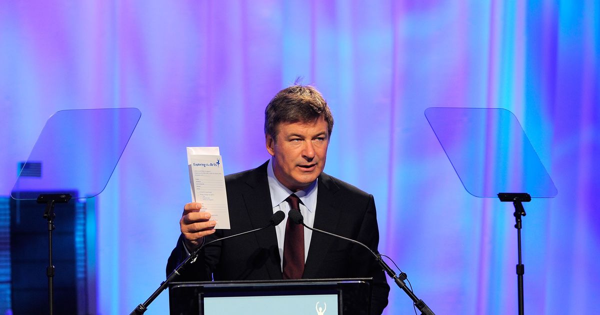 Alec Baldwin Pins Feud on Post-9/11 Airline Standards