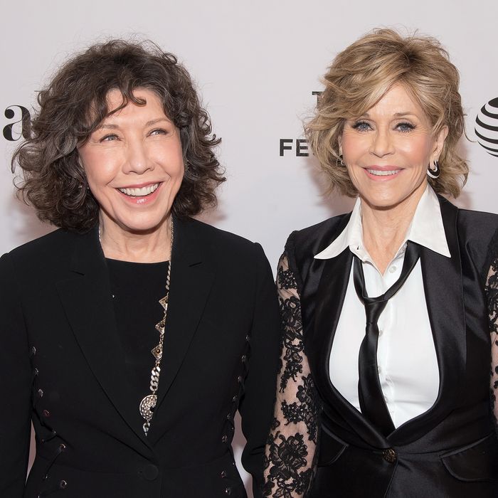 Why Millennial Women Need Grace and Frankie, a Show About 70-Somethings