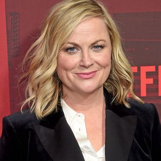 Moxie: Amy Poehler's Netflix Film Release, Trailer, Cast & Plot