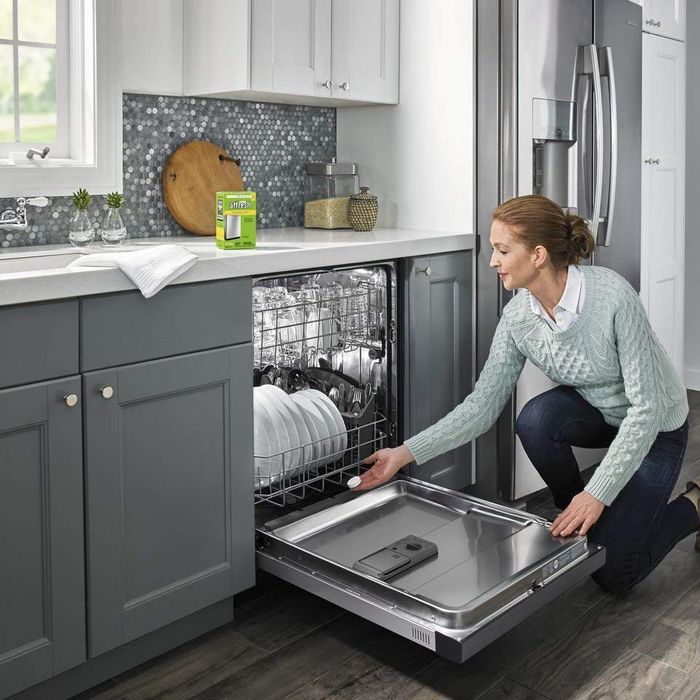 What Dishwasher Cleans the Best 