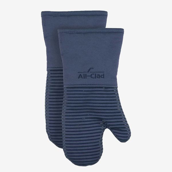 All-Clad Silicone Oven Mitts