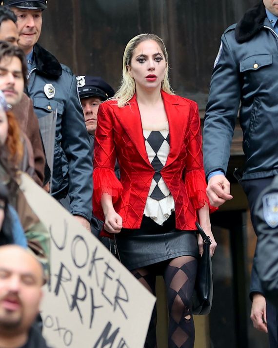 Lady Gaga’s Harley Quinn Filming on Joker Stairs, City Hall
