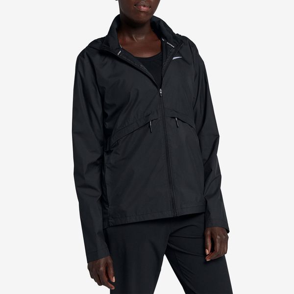 Nike Essential Packable Hooded Running Jacket