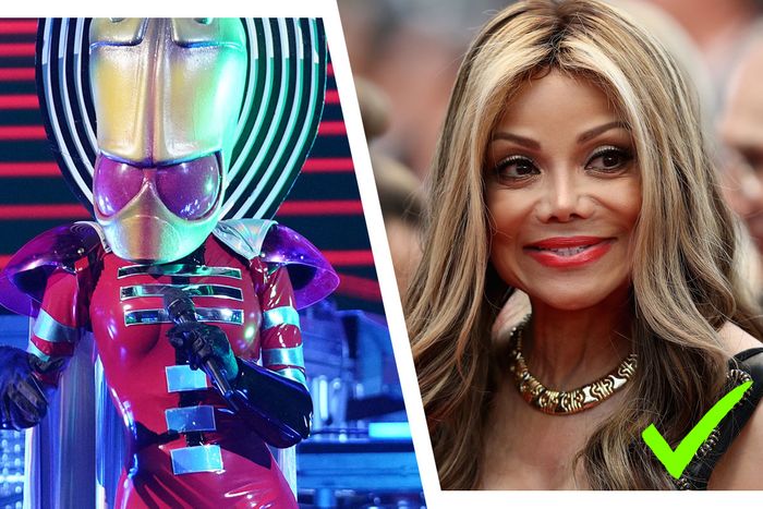 The Alien is … LaToya Jackson?