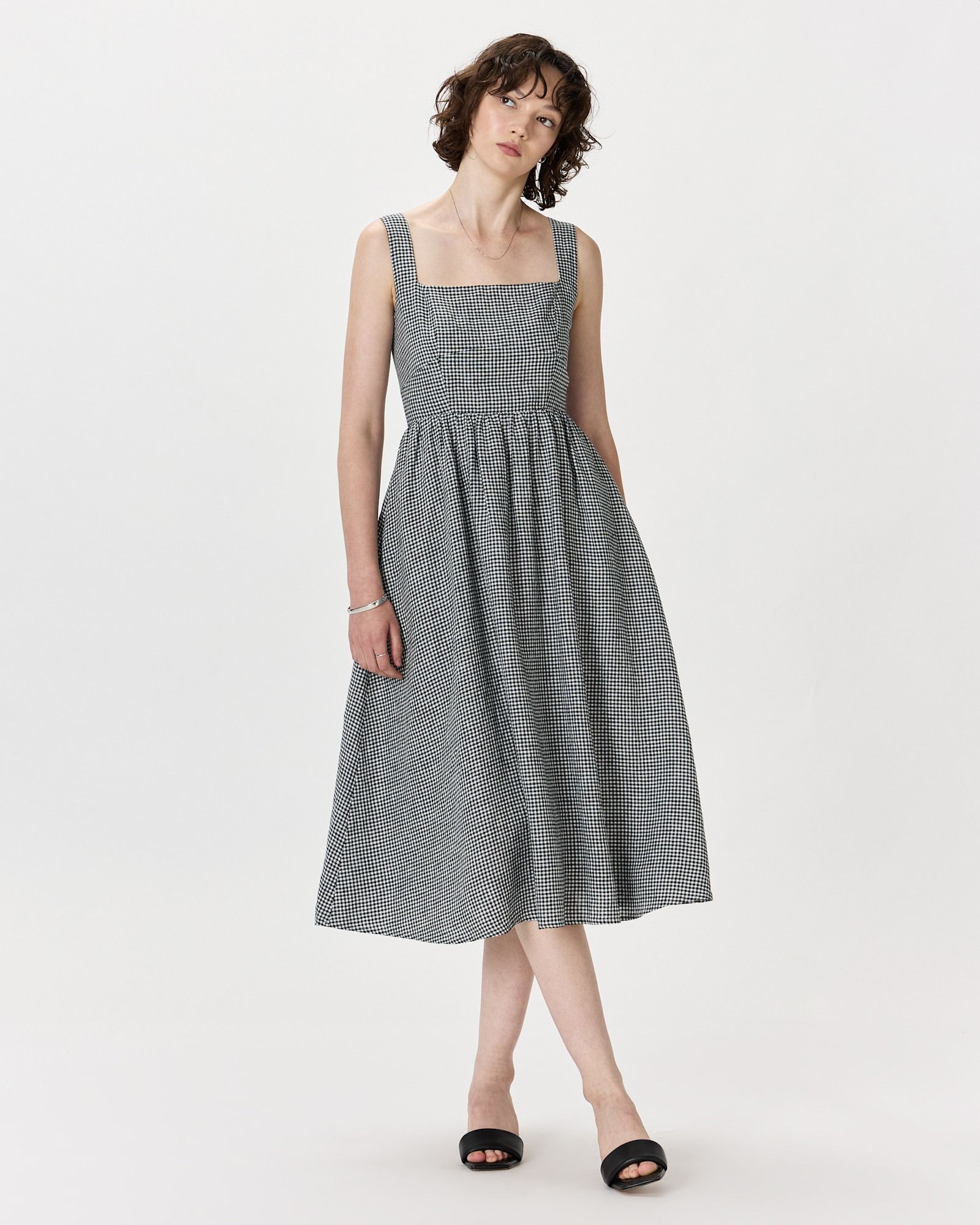 I Tried 15 Quince Dresses, and This One Is My Favorite | The Strategist